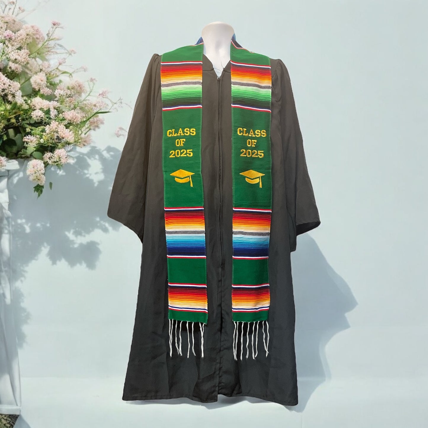 Estola de graduacion 2025 en autentico sarape mexicano. Graduation Stole/sash 2025. Hispanic Heritage